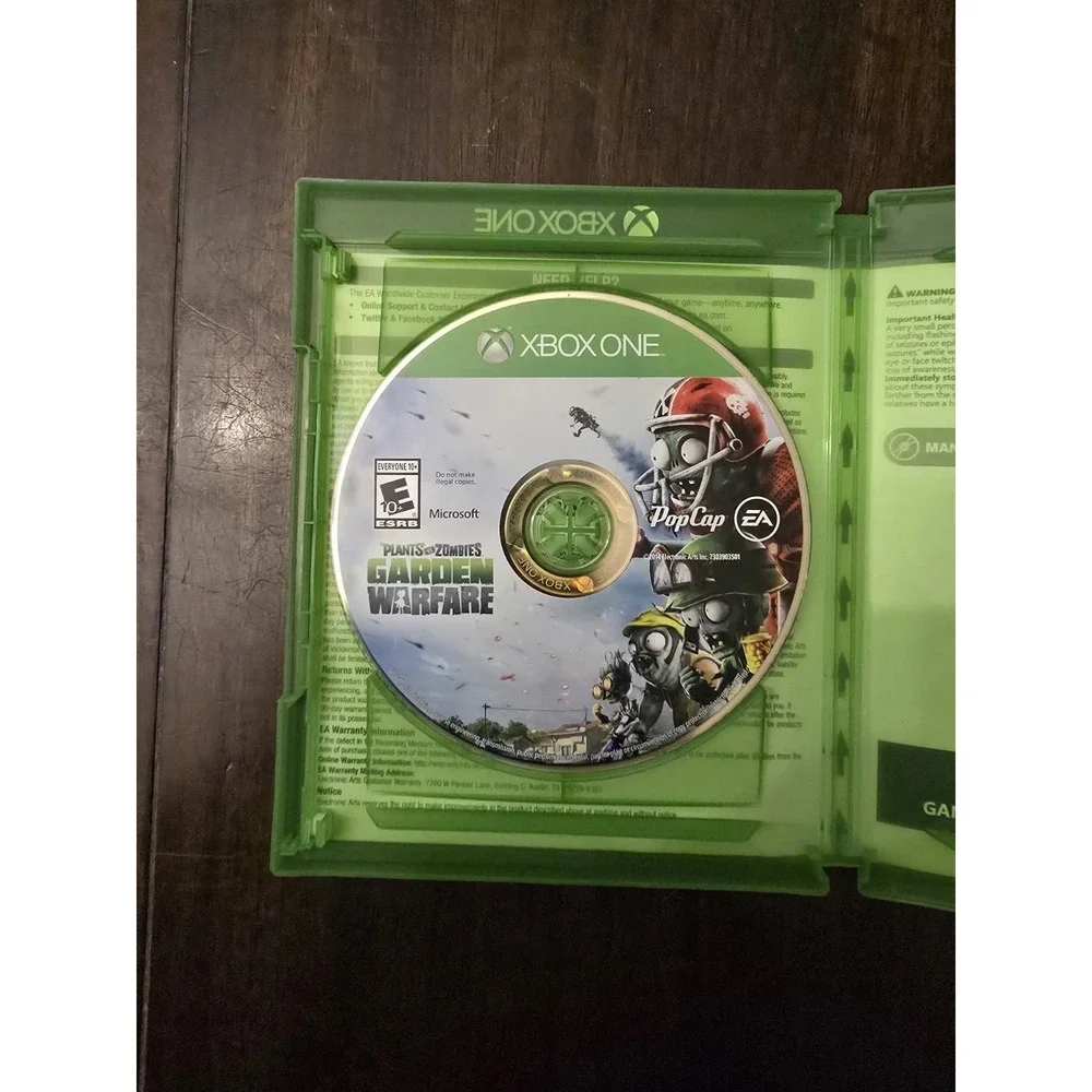 Plants‎ vs Zombies Garden Warfare (2014) Xbox One